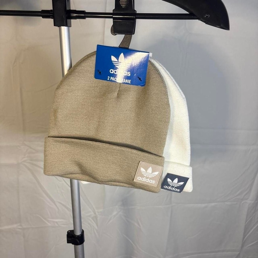 NWT Adidas 2 pack beanie in tan & cream